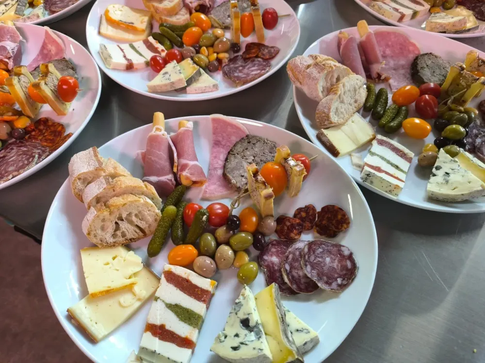 Restauration pour groupe à Saint-Romain